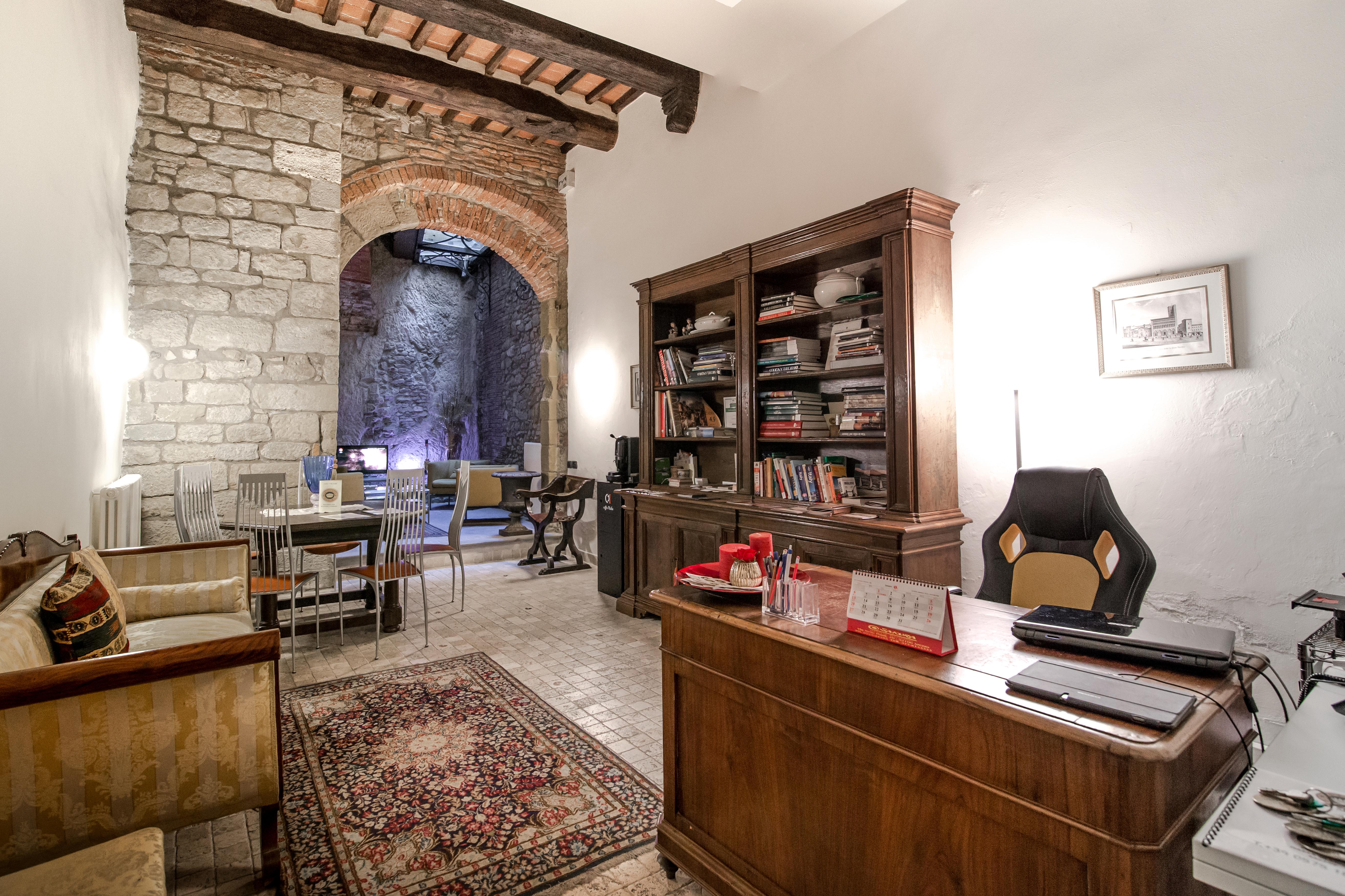 La Corte Del Re Suite & Rooms Arezzo Exterior photo
