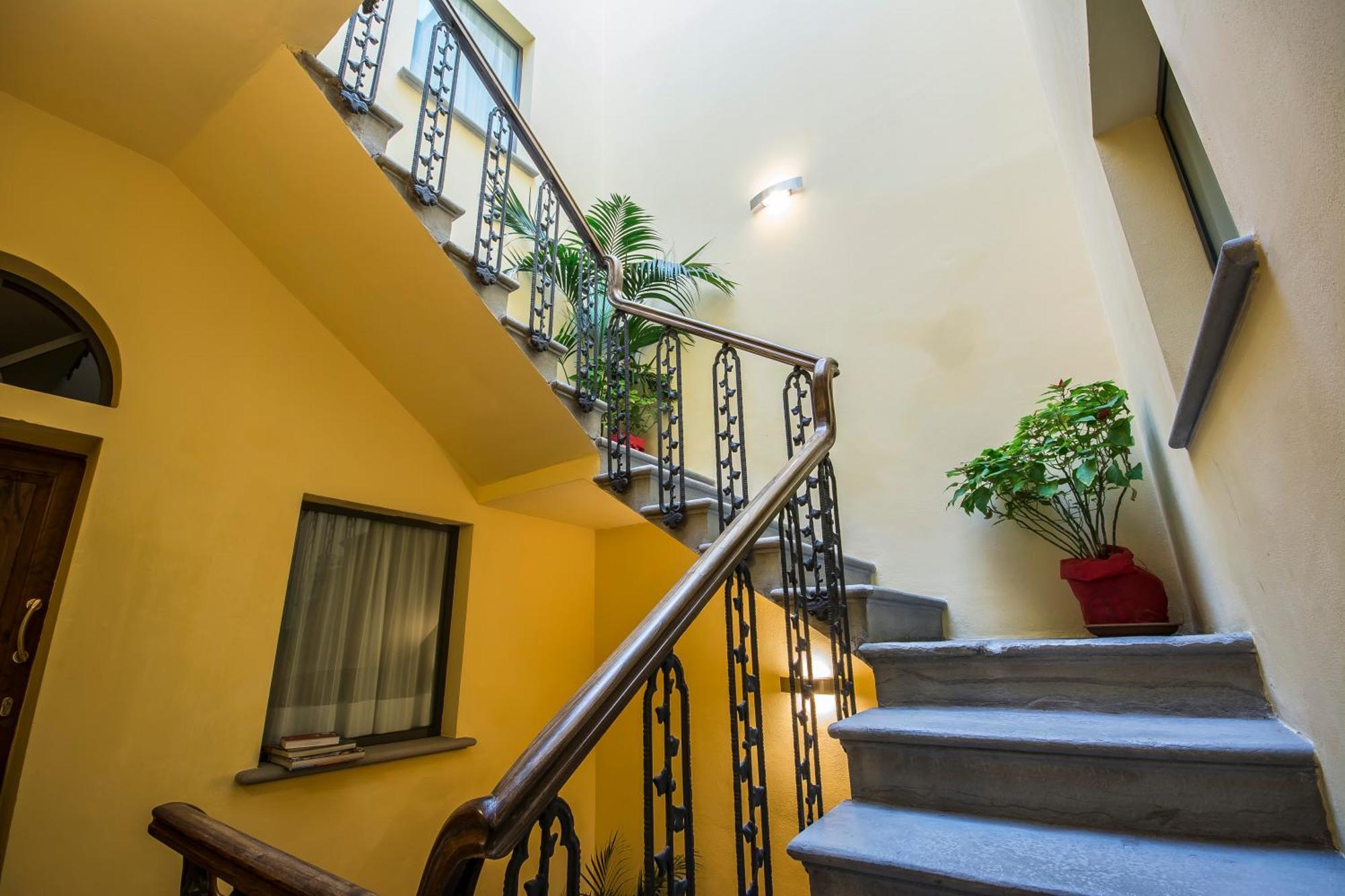La Corte Del Re Suite & Rooms Arezzo Exterior photo